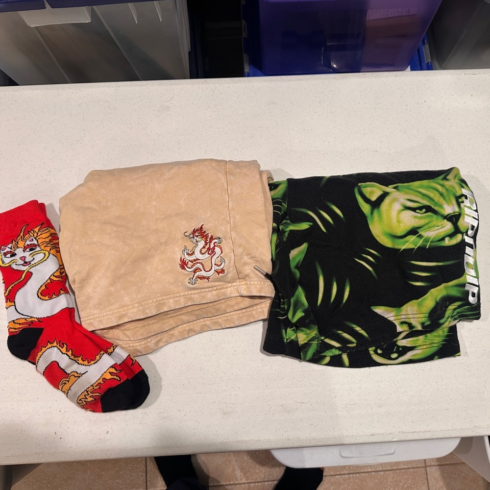 Ripndip Dragonnerm Embroidered Beige Shorts & green neon nerm sweat Shorts